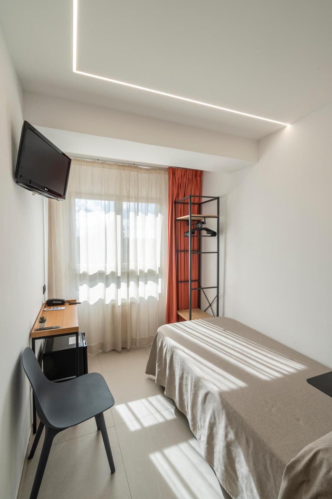 Hostal Pensimar Эль-Алтет Экстерьер фото